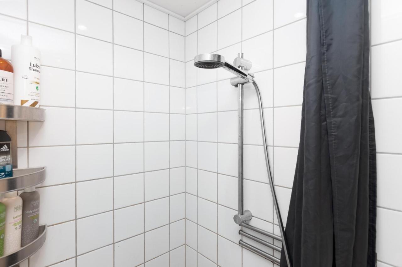 5 Min Fra Banegarden - Plads Til 4-Personer Apartment Aalborg Exterior photo
