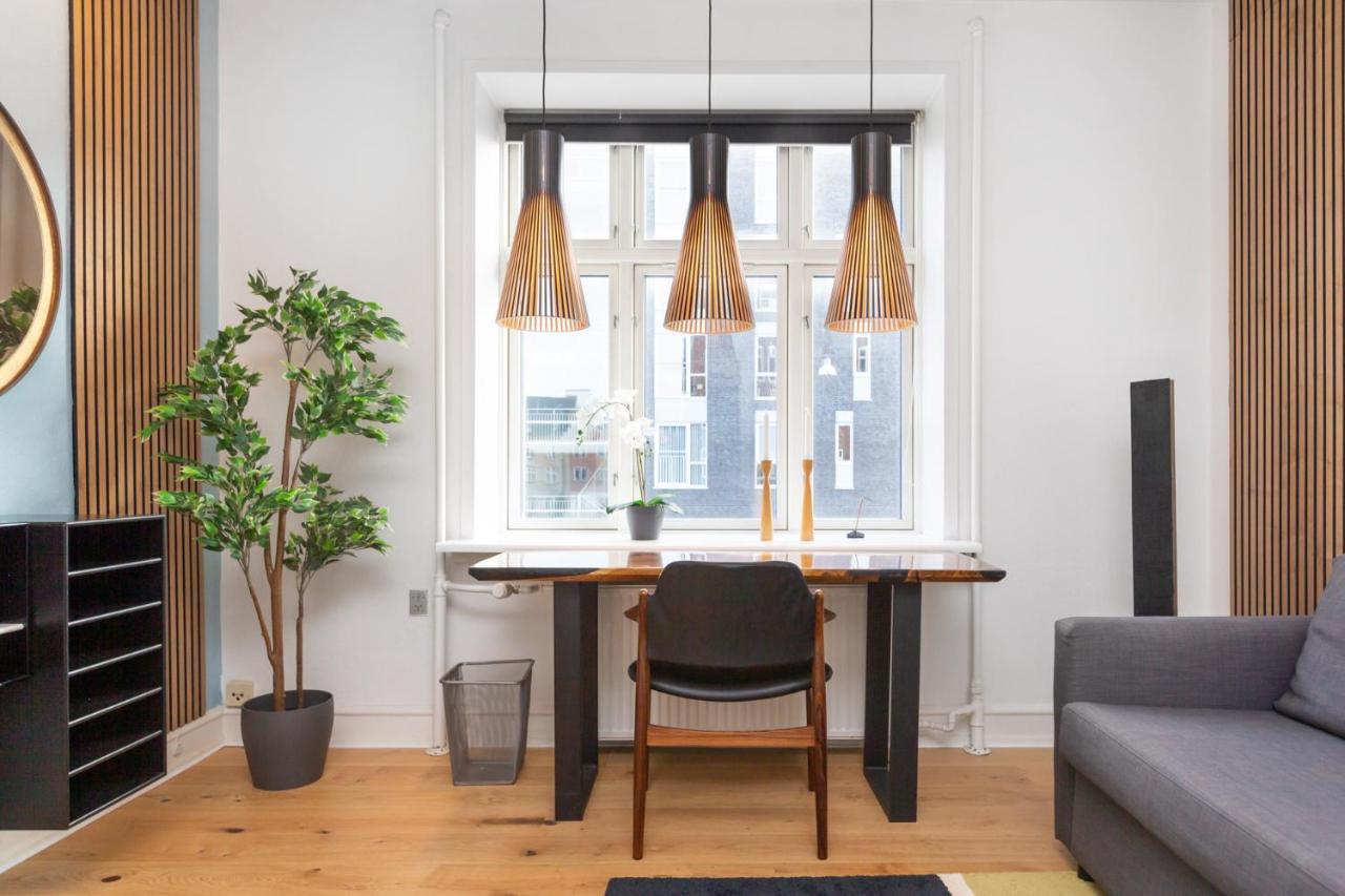 5 Min Fra Banegarden - Plads Til 4-Personer Apartment Aalborg Exterior photo